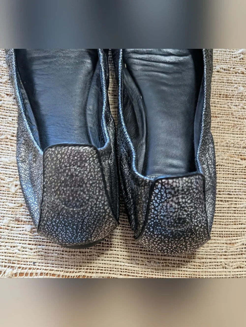 Tory Burch Eddie Metallic Gray Ballet Flats size 9